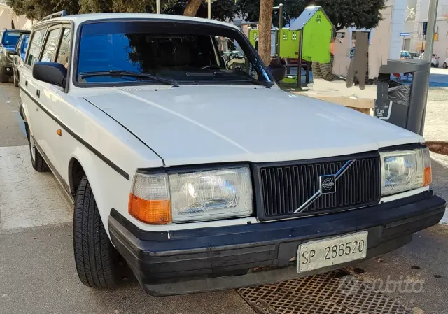 Volvo 240