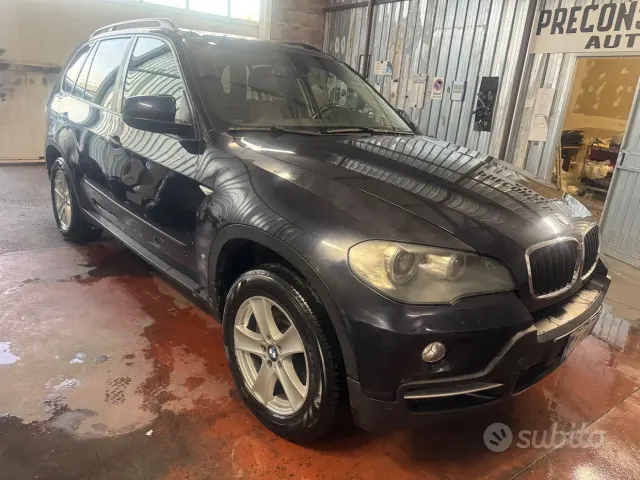 BMW X5 (E70)