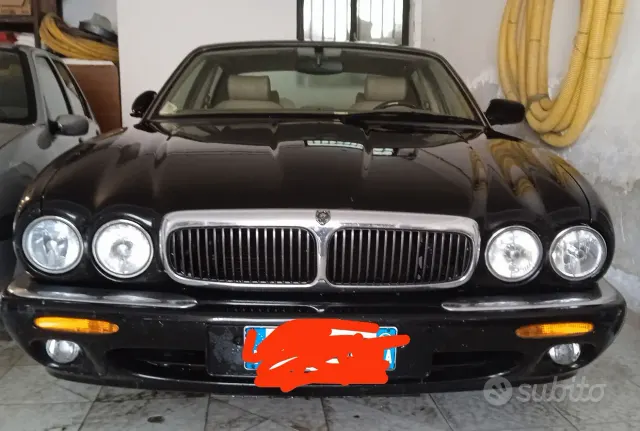 Jaguar XJ (X350-X358-X359)