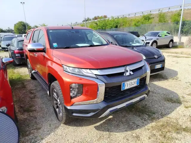 Mitsubishi L200