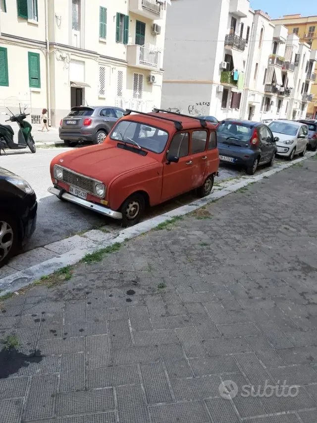 Renault 4