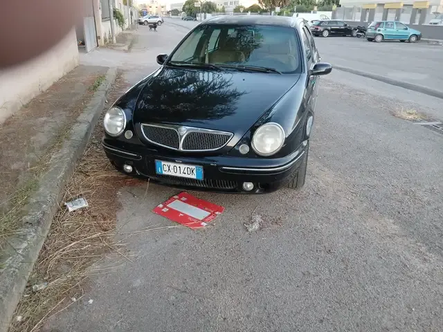 Lancia Lybra