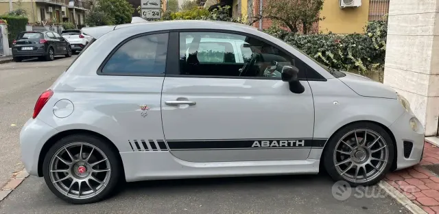 Abarth 595