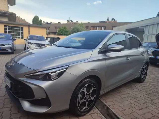MG MG3