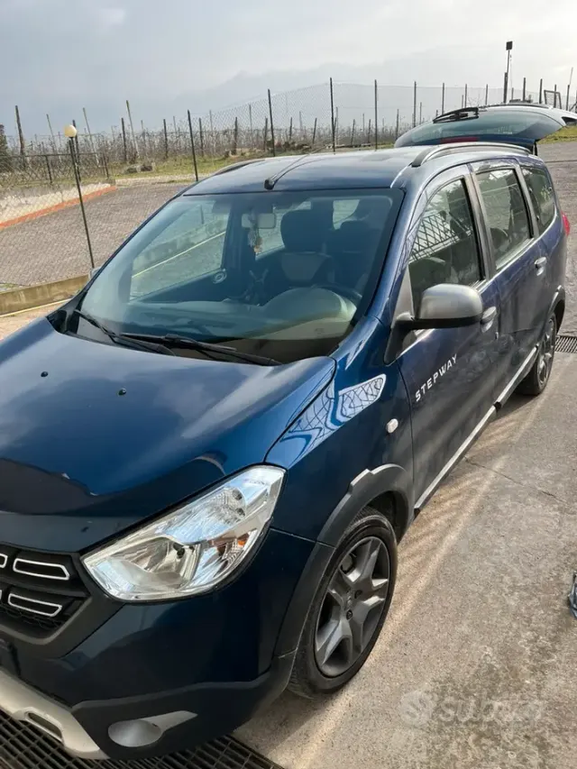 Dacia Lodgy