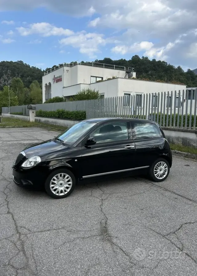 Lancia Ypsilon 2ª serie