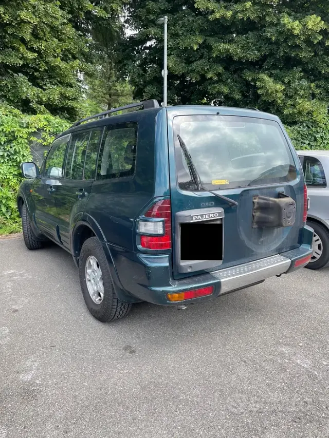 Mitsubishi Pajero (2000-2007)