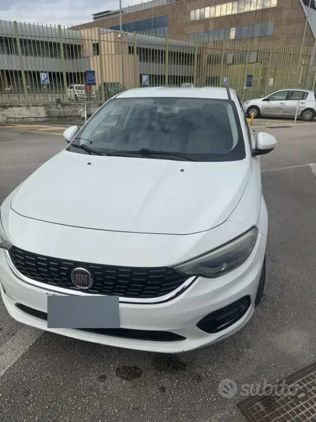 Fiat Tipo (2015-->)