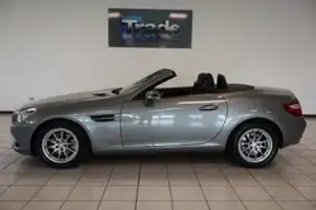 Mercedes-Benz SLK 200