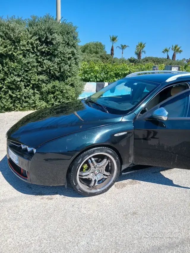 Alfa Romeo 159