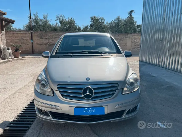 Mercedes-Benz Classe B (T245)