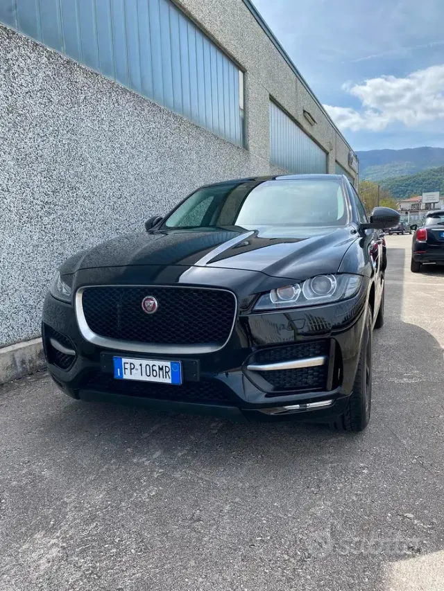 Jaguar F-Pace (X761)