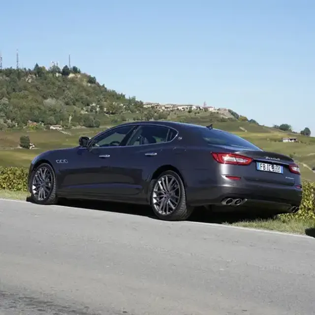 Maserati Quattroporte