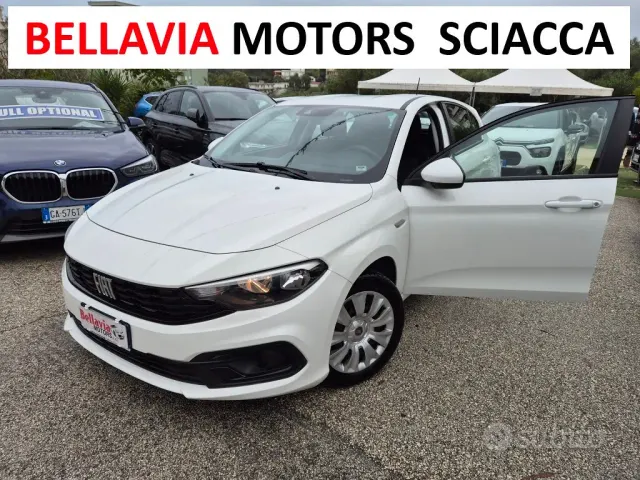 Fiat Tipo (2015-->)