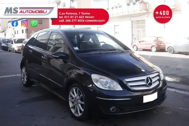 Mercedes-Benz B 200