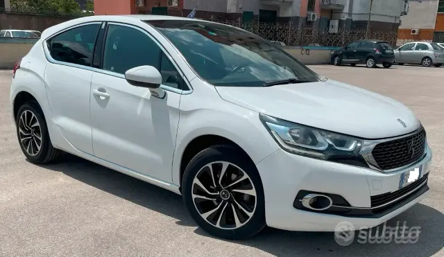 DS DS 4