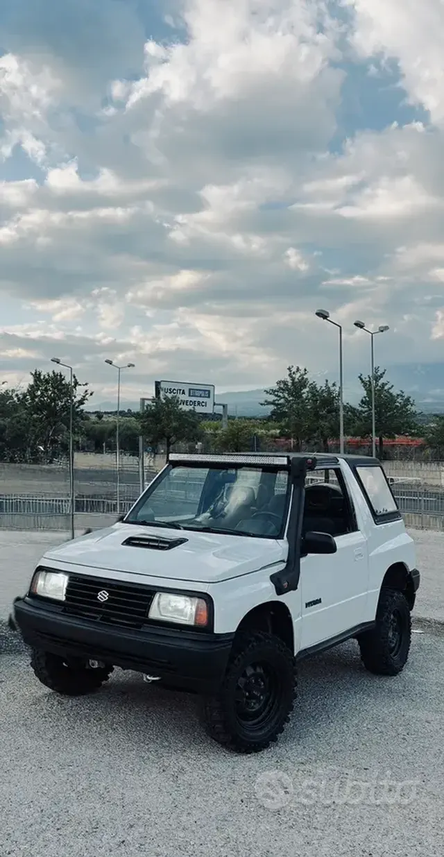 Suzuki Vitara/Sidekick