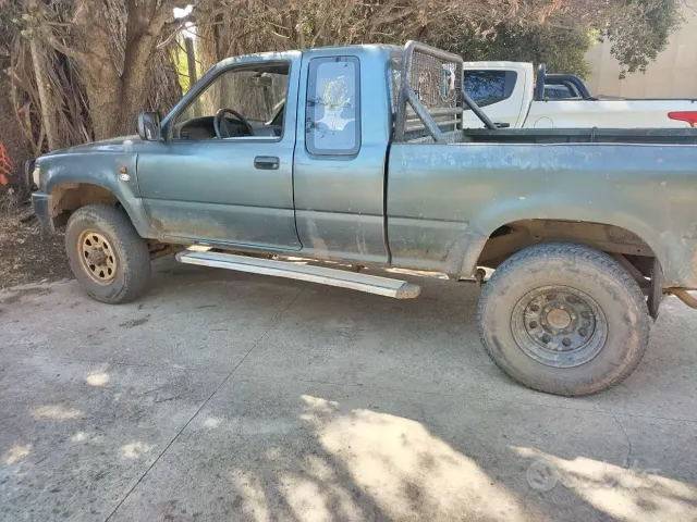 Toyota 4 Runner/Hilux 1ª