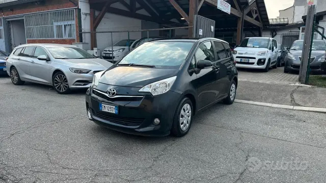 Toyota Verso-S