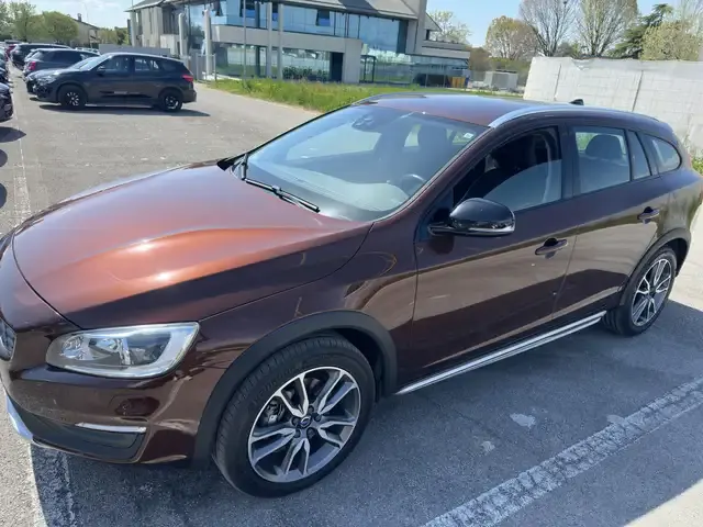 Volvo V60 Cross Country