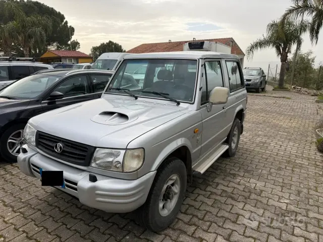 Hyundai Galloper