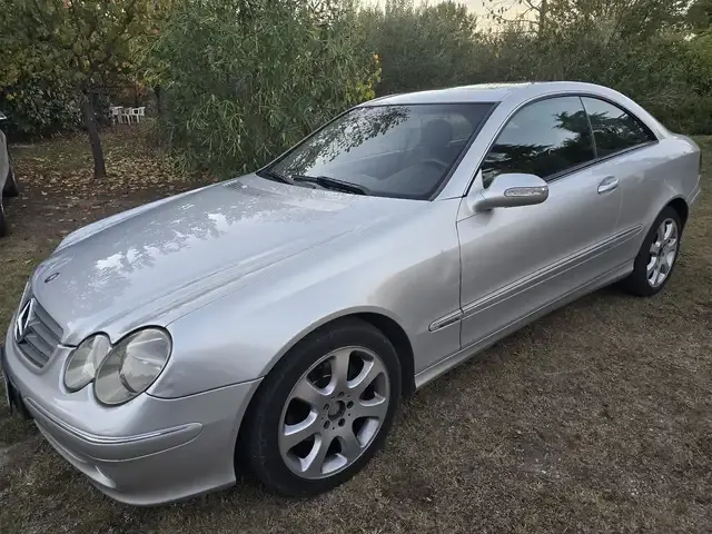 Mercedes-Benz CLK 270