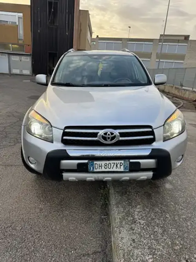 Toyota RAV 4