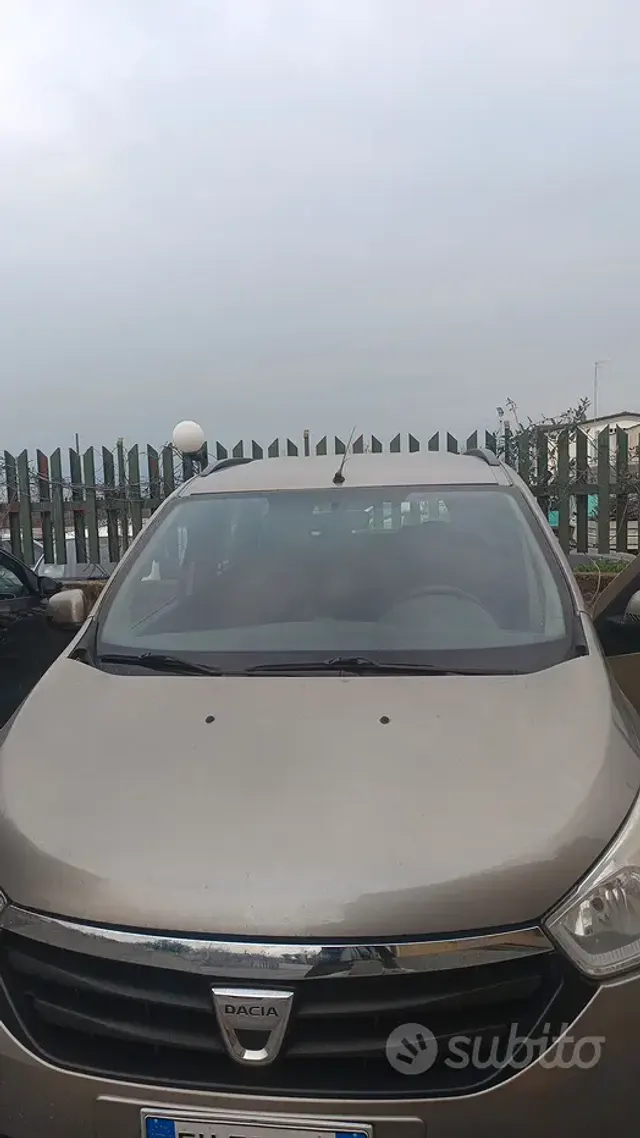 Dacia Lodgy