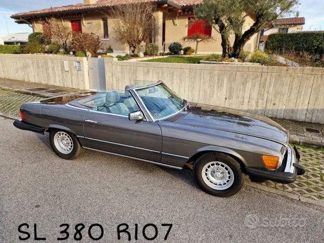 Mercedes-Benz Serie SL (R107)