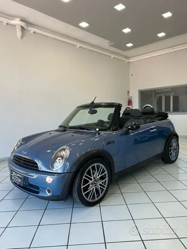 MINI Mini Cabrio (R52)