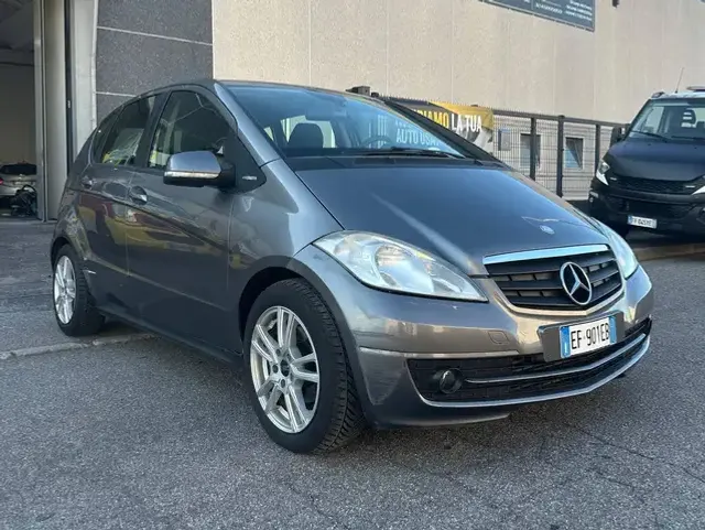 Mercedes-Benz A 160