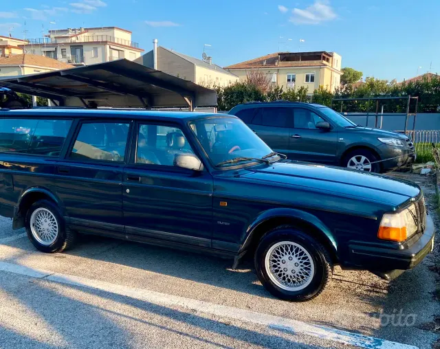 Volvo 240
