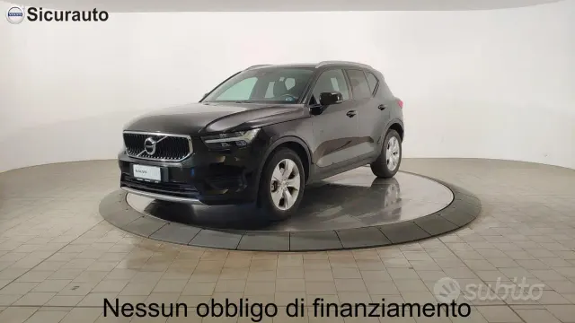 Volvo XC40 (2017-->)