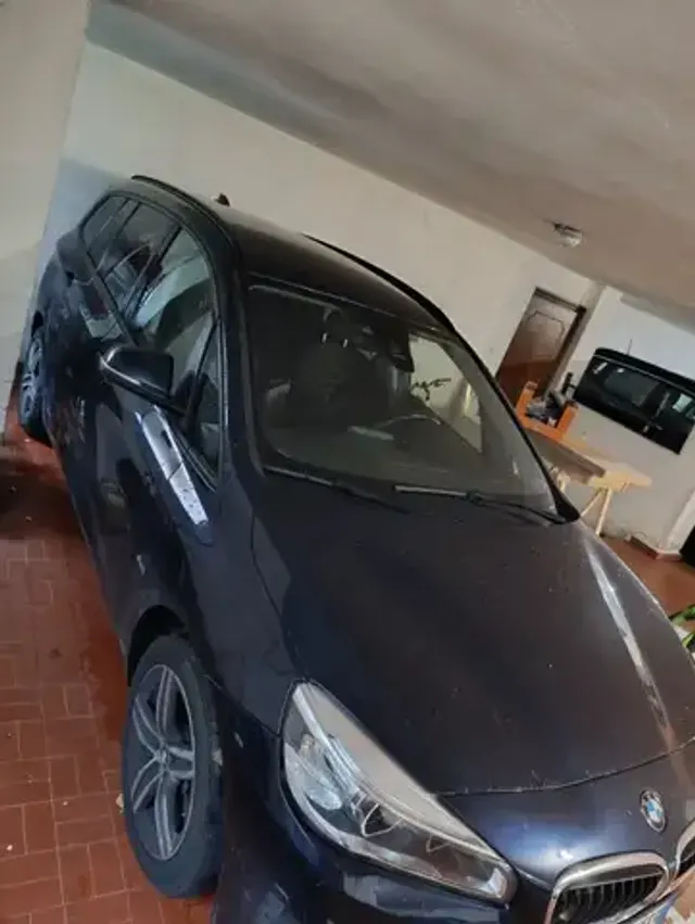 BMW 218