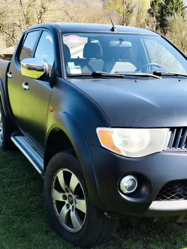 Mitsubishi L200