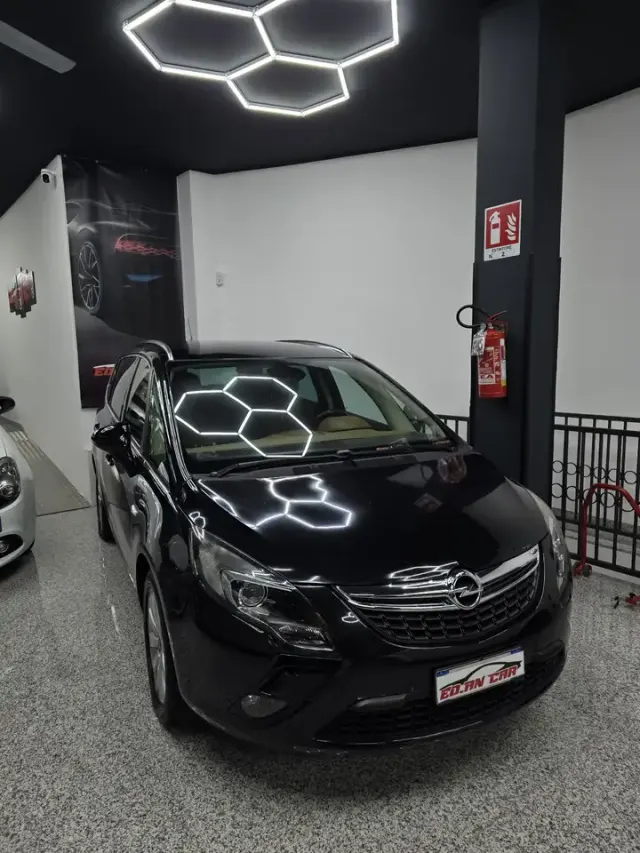 Opel Zafira Tourer