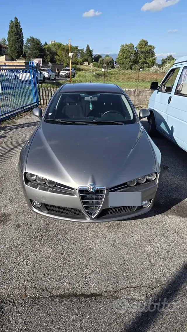 Alfa Romeo 159