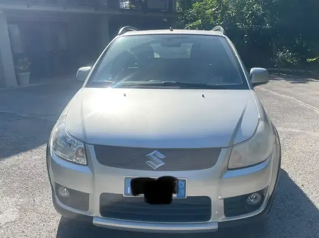 Suzuki SX4