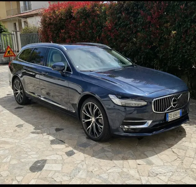 Volvo V90 (2016-->)