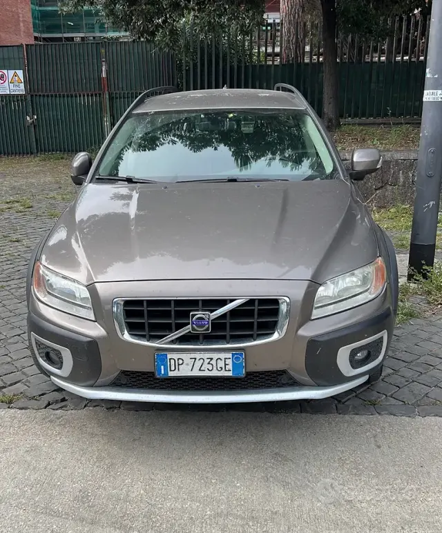 Volvo XC70 (2007-2017)