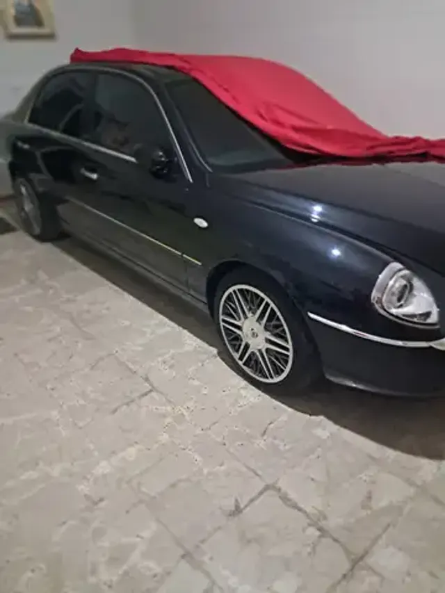 Lancia Thesis