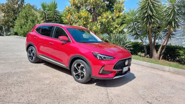 MG HS (2022-->)