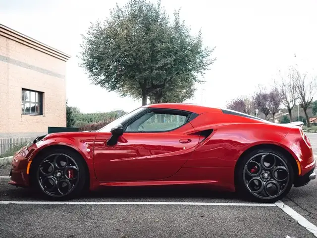Alfa Romeo 4C