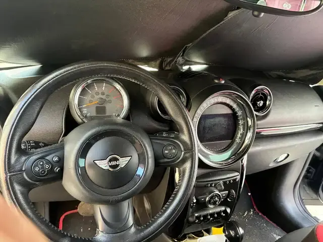 MINI Countryman D