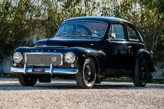 Volvo PV544