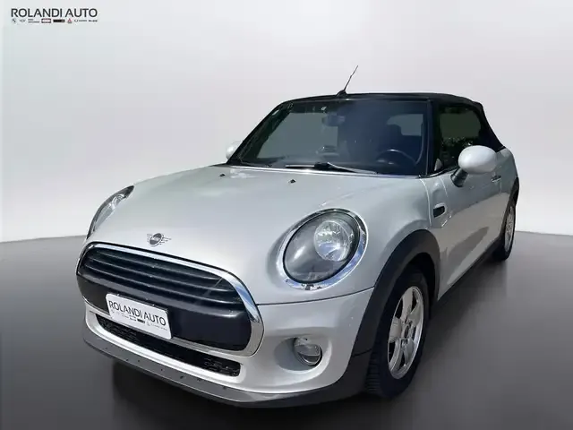 MINI Cooper D Cabrio