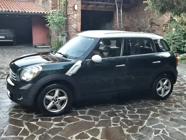 MINI Cooper D Countryman