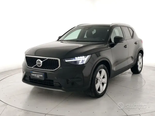 Volvo XC40 (2017-->)