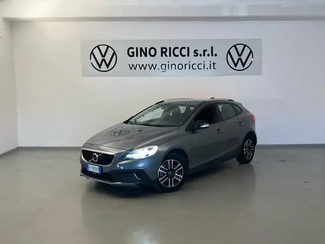 Volvo V40 Cross Country