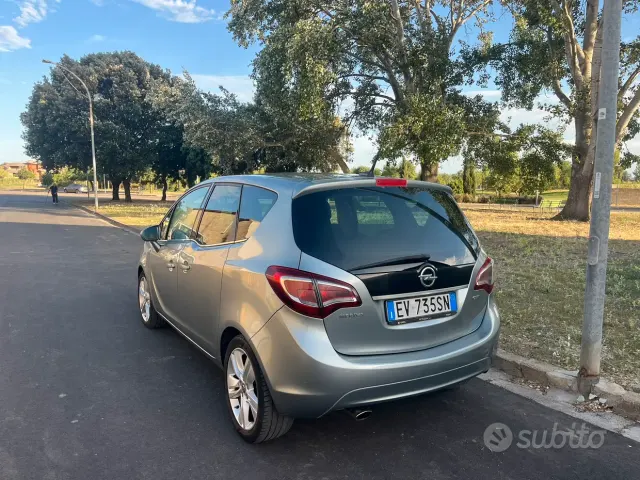 Opel Meriva 2ª serie